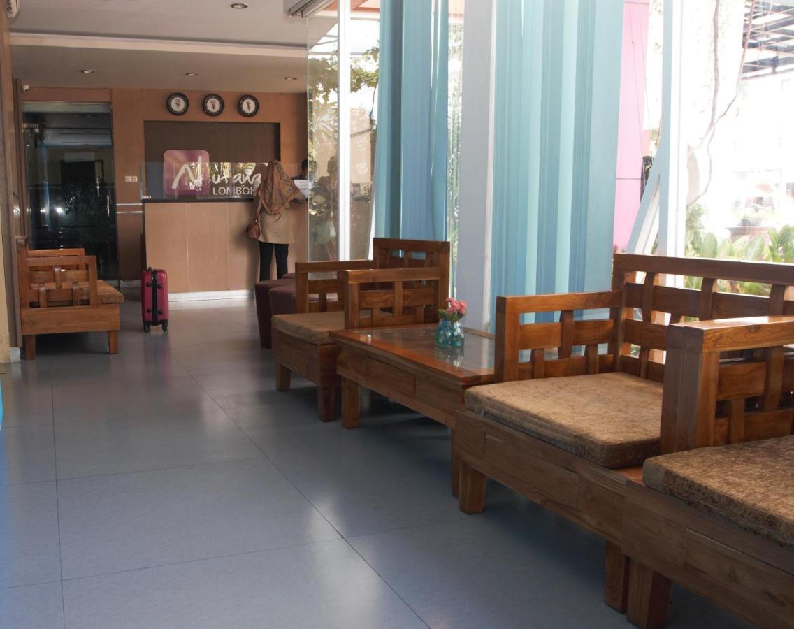 Nutana Hotel Mataram Buitenkant foto